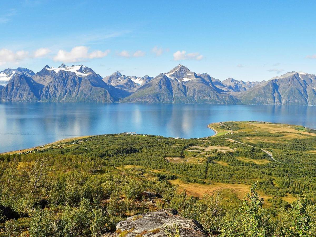 6 Person Holiday Home In Olderdalen Bagian luar foto