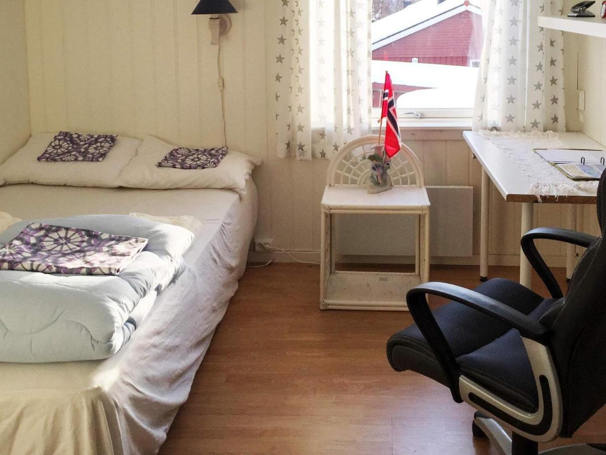 6 Person Holiday Home In Olderdalen Bagian luar foto