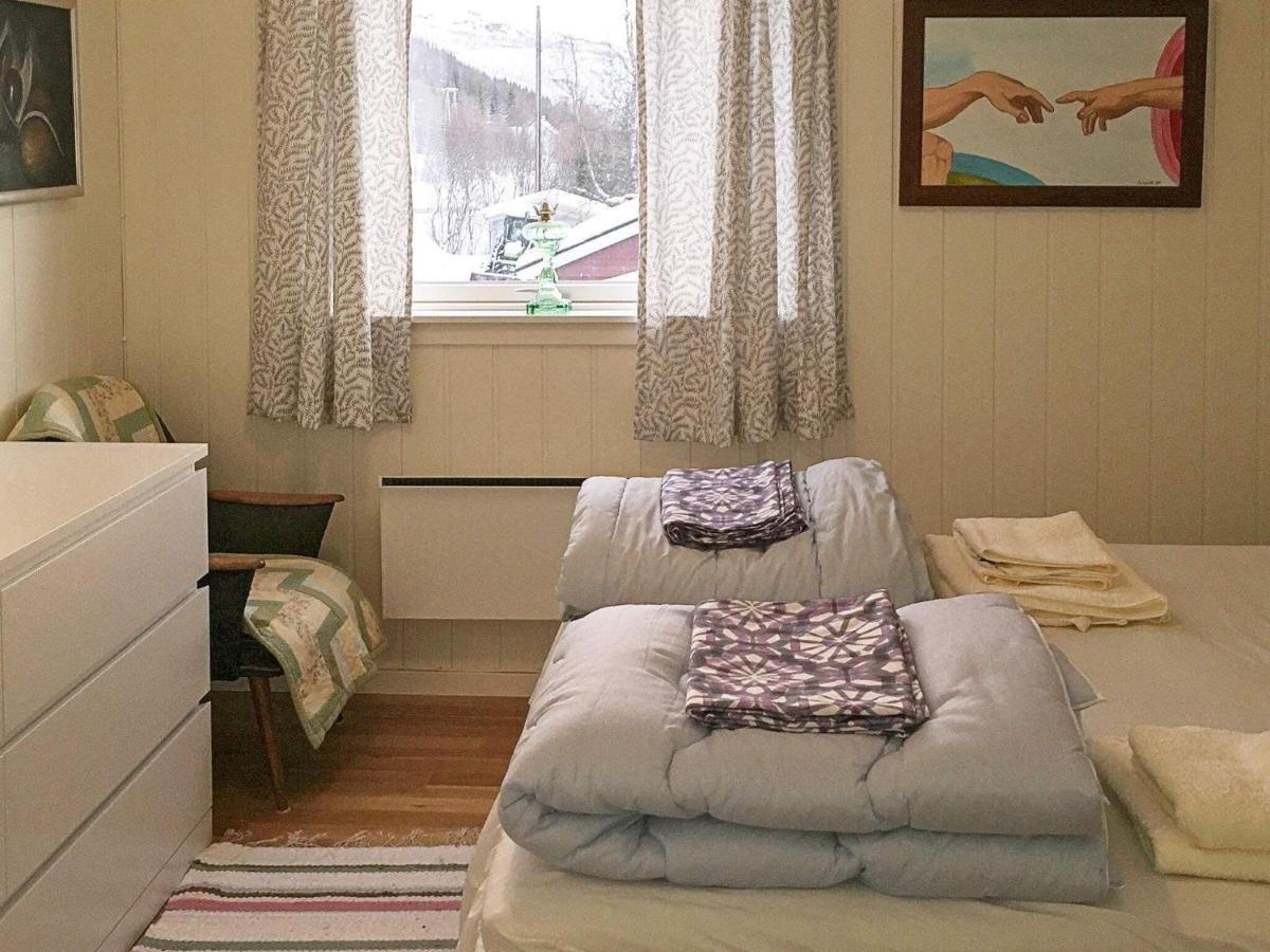 6 Person Holiday Home In Olderdalen Bagian luar foto